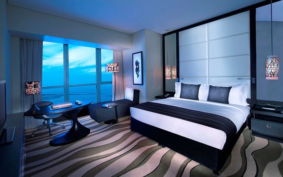 Sofitel Abu Dhabi Corniche 5*