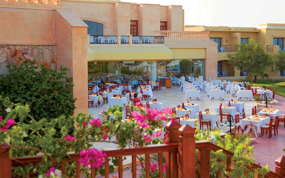 The Three Corners Fayrouz Plaza Beach Resort 5*