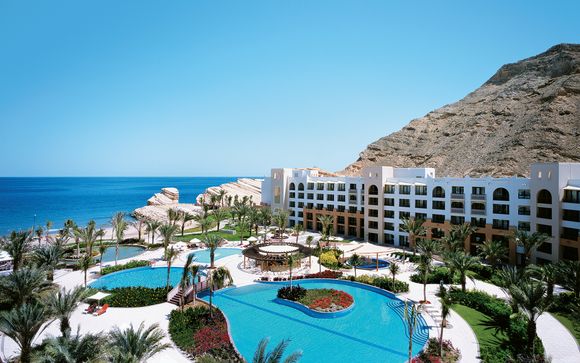 Shangri La's Al Jissah Al Waha 5*