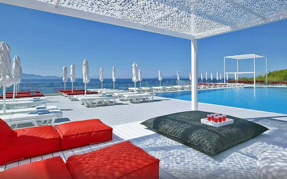 Dimitra Beach Hotel 4*
