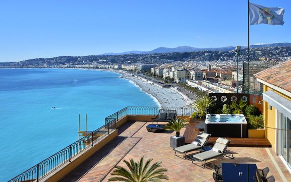Hotel La Perouse 4*