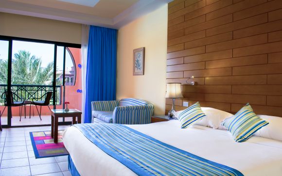 Il Parrotel Aqua Park Resort 4*