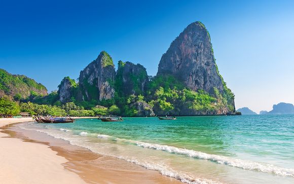 Nuovo City Hotel 4* Bangkok + Hintok River Camp Kanchanaburi + X2 Vibe Phuket Patong 4*