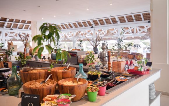 Radisson Blu Azuri Resort & Spa 4* Sup