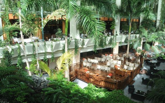 Hotel Beatriz Costa Teguise & Spa 4*