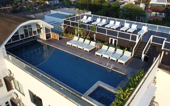Jambuluwuk Oceano Seminyak Hotel 5*