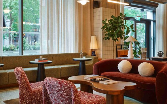 Tribe Canary Wharf 4*