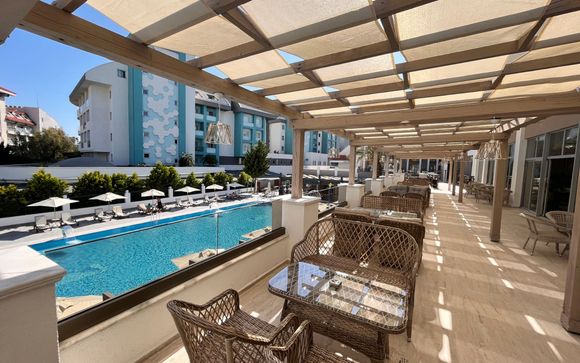  Side Story Hotel & Spa 4*