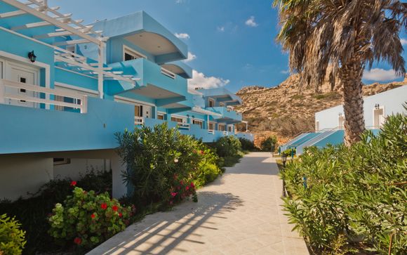 Royal Beach Hotel 4*