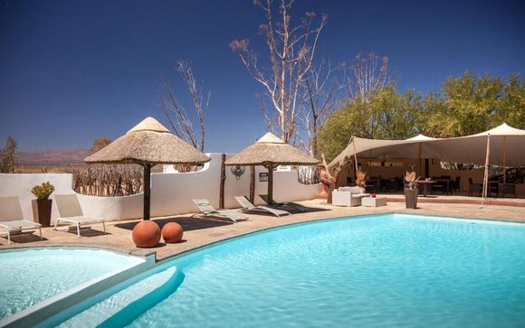 Inverdoorn Game Reserve Lodge