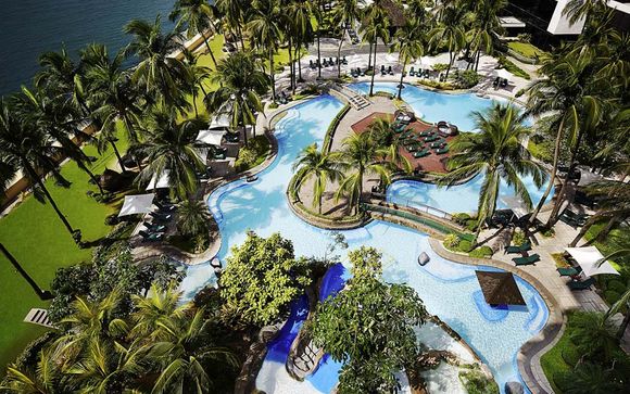 Sofitel Philippine Plaza Hotel 5* in Manilla