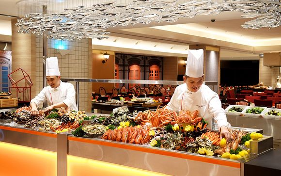 Hotel Royal Plaza on Scotts 5*