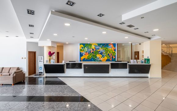 Aristoteles Holiday Resort & Spa 4*