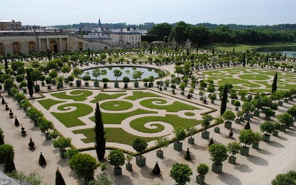 Included excursion (only when booking Offer 2)