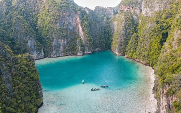 Optional excursions & extras