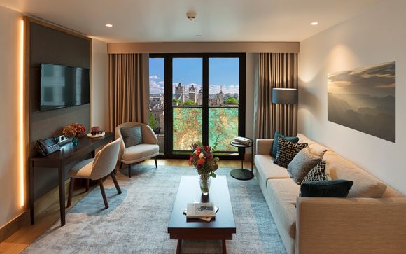 Tower Suites Hotel by Blue Orchid 5* 