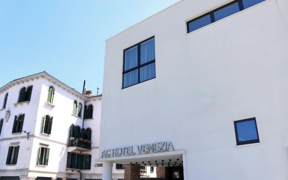 AC Hotel Venezia by Marriott 3*