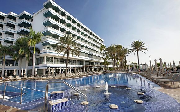 Hotel Faro, a Lopesan Collection Hotel 5*
