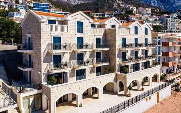 Hotel California by Aycon 5*