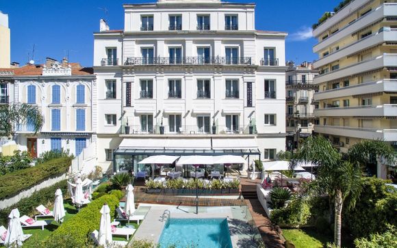 Hotel Le Canberra Cannes 4* 