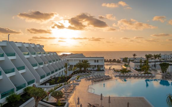 Radisson Blu Resort Lanzarote 4*