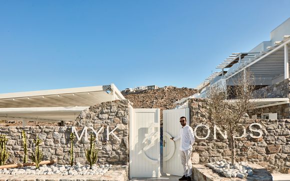 Mykonos No5 Suites & Villas 4*