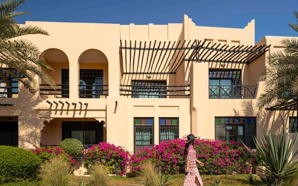 Novotel Bahrain Al Dana Resort 4*