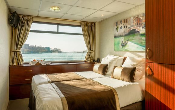 Welcome aboard the MS Michelangelo