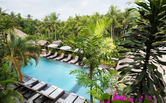 Ubud Village Hotel 4*