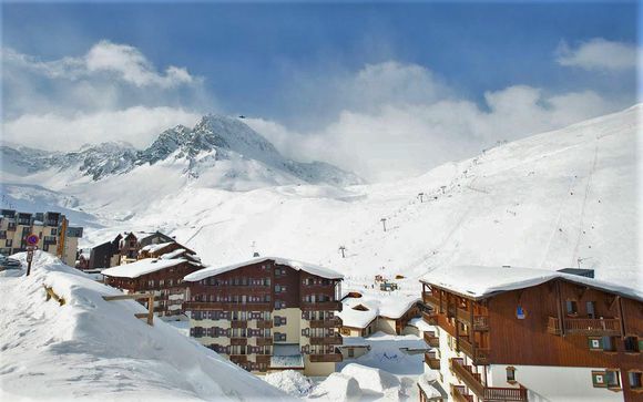 Exhilarating French Alps Stay near Tignes Ski Resort