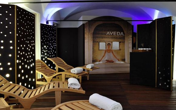 Grand Hotel Piazza Borsa 4*