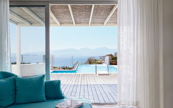 Pleiades Luxury Villas 5*