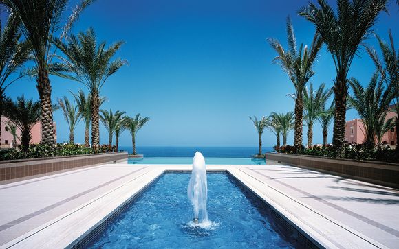 Shangri-La Al Husn Resort & Spa 5*