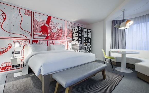 Radisson RED Brussels 4*