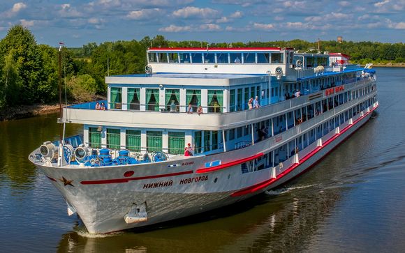 4* or 5* River Cruise from St. Petersburg to Moscow