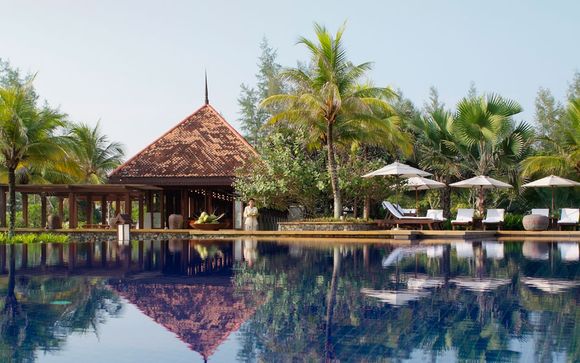 Hotel Stripes Kuala Lumpur 5* & Tanjong Jara Resort 5*