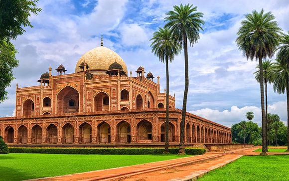 Golden Triangle Tour & Varanasi