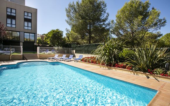 Sea and Mountain Set Spanish Getaway