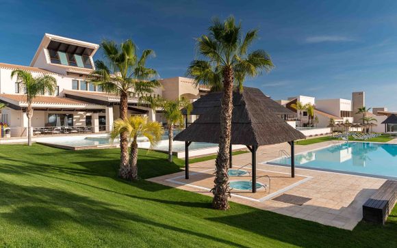 Sheraton Hacienda del Alamo Golf & Spa Resort 4*
