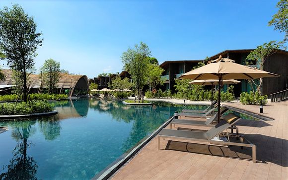 Stunning Beach Retreat with Optional Bangkok Getaway