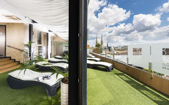 Rooftop Spa & Champagne Breakfast