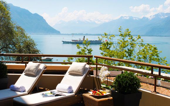 Raffinato soggiorno con incantevole vista panoramica sul lago di Ginevra