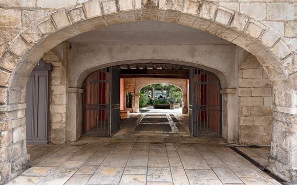 Reviews Maison des Ambassadeurs 5* La Rochelle Voyage Privé