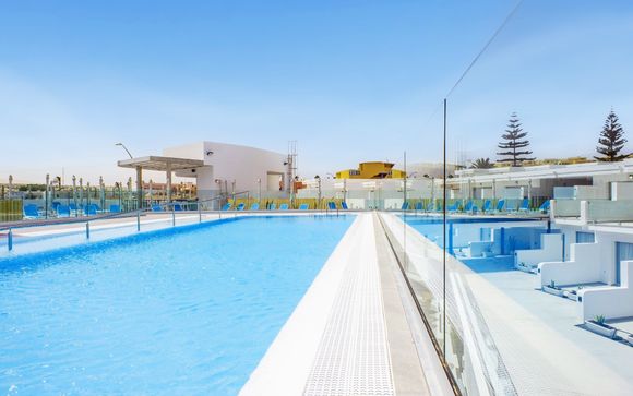 Lechada Azul rey, para uso en piscinas ,cocinas, pisos en general -   España