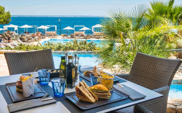 Barceló Illetas Albatros 4* - Adults Only - Mallorca - Up to -70% | Voyage  Privé