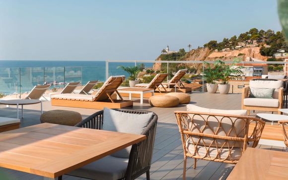 Hotel Kaktus Playa 5* - Calella - Up to 70% off | Voyage Priv