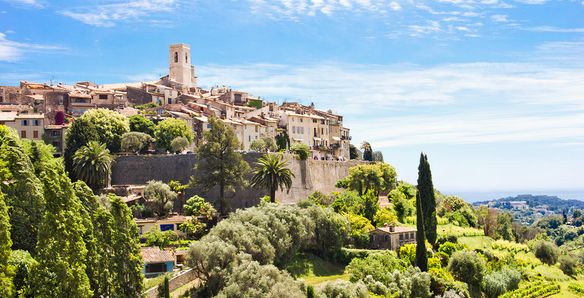Last minute easter holidays : France